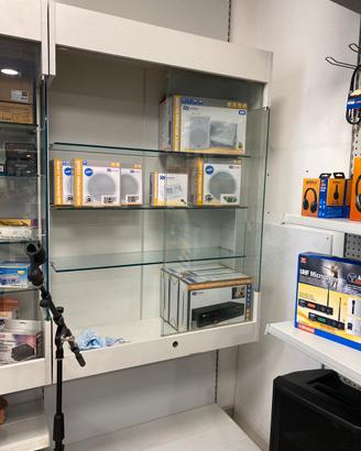 arredamento negozio