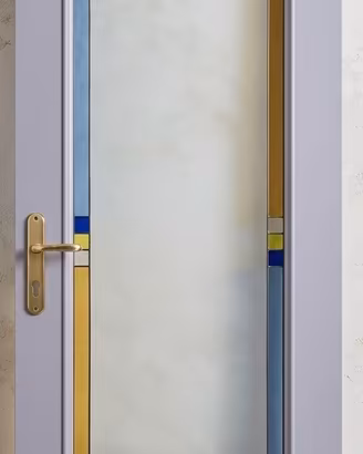 Porta da interno ad arco con vetro colorato