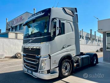 Volvo FH 500 anno 2019 Veb+ Ret ADR, pneum integr