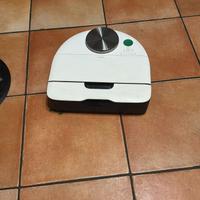 Robot aspirapolvere folletto