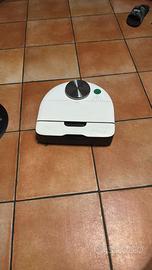 Robot aspirapolvere folletto