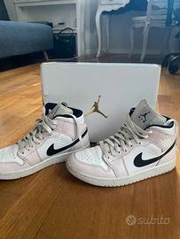 Jordan 1 Mid rosa chiaro (donna) numero 40.5