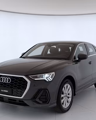 AUDI Q3 Sportback 35 2.0 tdi Business Plus s-troni