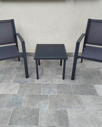 set tavolino e sedie da giardino / balcone 