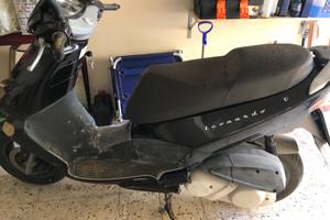 Aprilia Leonardo 250 - 2001