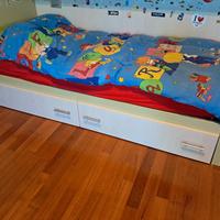 letti singoli con rete in doga e materassi 