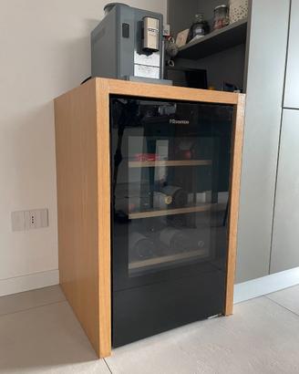 Cantinetta Hisense + mobiletto rovere