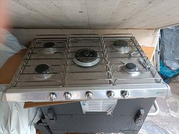 Piano cottura 5 fuochi SMEG 