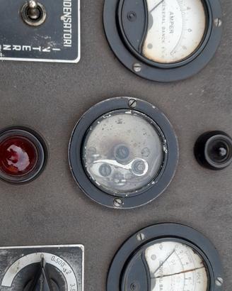 misuratore condensatori vintage funzionante 