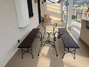tavolo e panche in ferro battuto