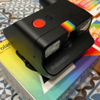 Polaroid go