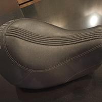 Sella Harley Davidson dyna street bob 