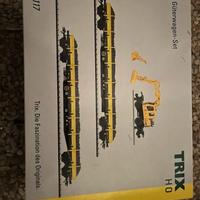 Treni h0 da cantiere trix