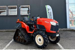 TRATTORE - KUBOTA NB 23 - SEMICINGOLATO