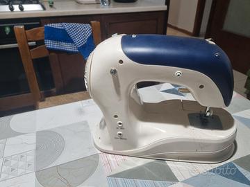 macchina da cucire a batterie 