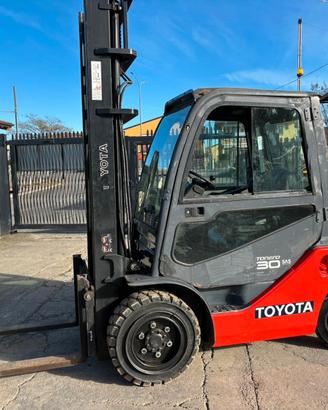 S75 Muletto 30 q Toyota