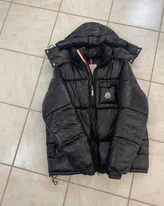 giubbotto moncler