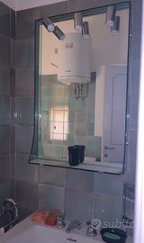 Specchio vintage con faretti