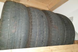 Gomme più cerchi  195 60 15