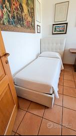  letto in similpelle bianca testiera imbottita 
