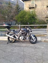 Suzuki SV650