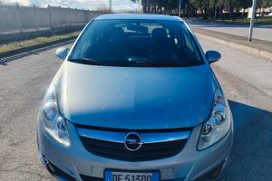 Opel Corsa 1.2i 16V cat 3 porte Silverline
