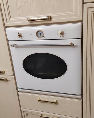 forno Smeg colore panna 