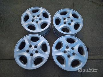 Cerchi In Lega Da 15" Per Renault Laguna 2003