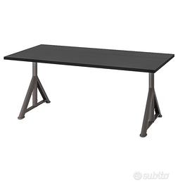 Scrivania Ikea Idasen