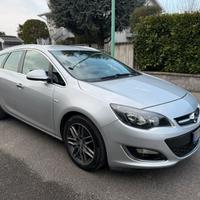 OPEL ASTRA 1.7 DCI 130 CV ANNO 2013 KM 233.000 EU5