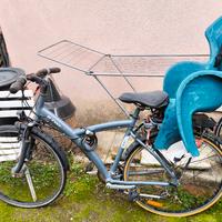 Bicicletta con seggiolino 