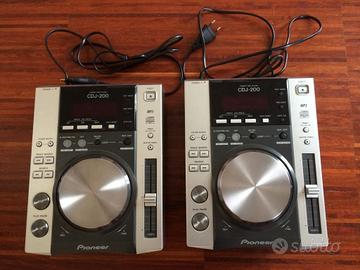 PIONEER CDJ 200 con flycase