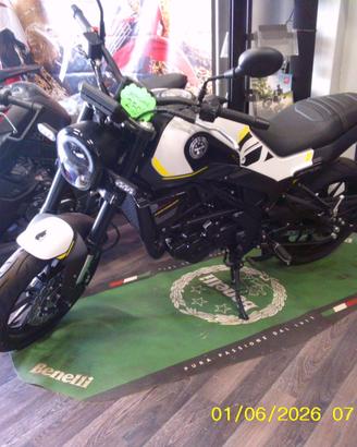 Benelli Leoncino 250