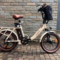 Bici elettrica pieghevole nuova