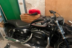 Sportster 883 R