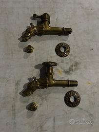 Rubinetti Ottone Pesante