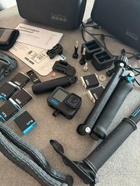 GoPro hero 10 perfette condizioni con accessori