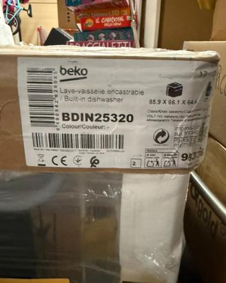 Lavastoviglie da incasso BEKO BDIN25320 NUOVA