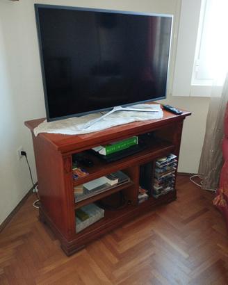 mobile TV in Ciliegio acquistato recentemente 