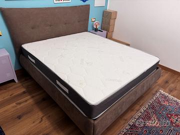 MATERASSI NUOVISSIMI MAI USATI