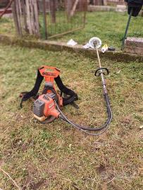  Decespugliatore Oleo-Mac + motosega 