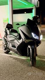 T-Max 530 - 2015