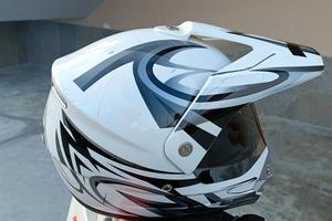 Casco integrale da cross