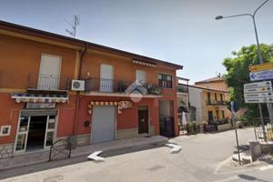 CASA SEMINDIPENDENTE A CAMPOLI DEL MONTE TABURNO