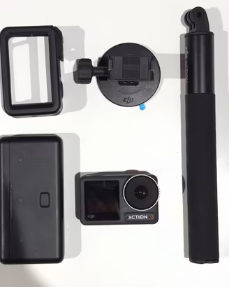 DJI Action 3 Adventure Combo con 3 Batterie