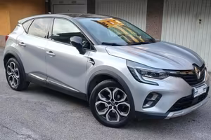 Renault Captur benzina Intens 2020
