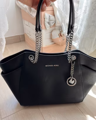 Borsa nera di MICHAEL KORS