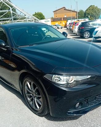 Alfa Romeo Giulia 2.2 Turbodiesel 180 CV Super - M