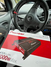 Amplificatore Pioneer GM-A6704