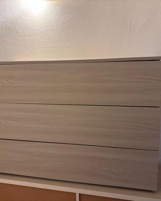 Comò 3 cassetti effetto legno chiaro